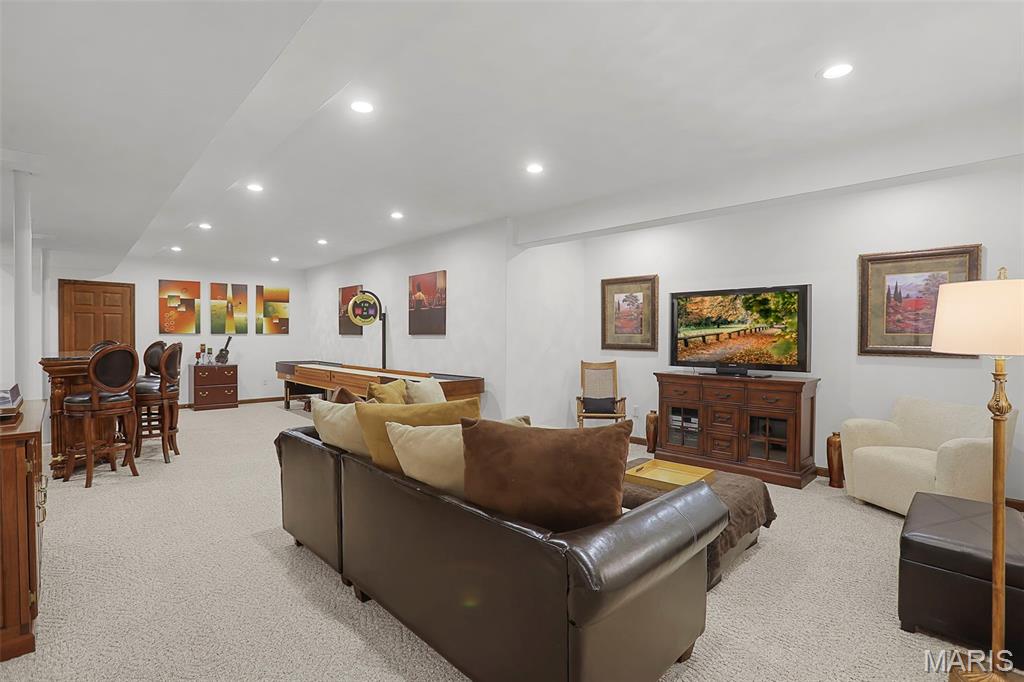 Hunters Pointe - Residential