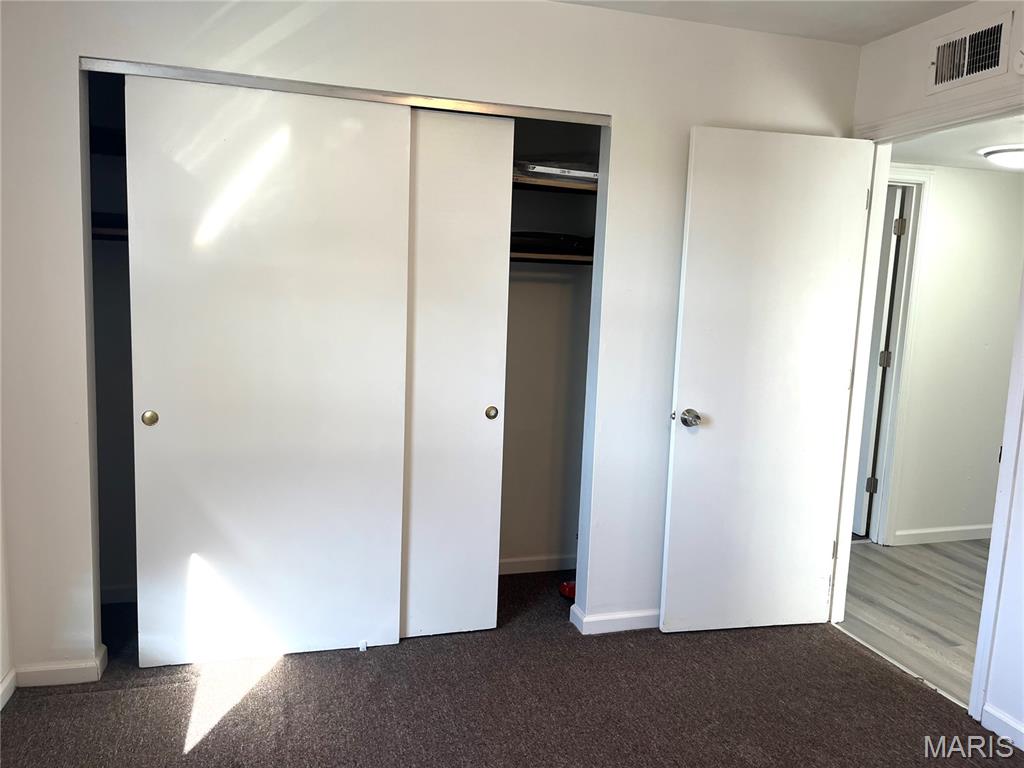 Colonial Woods Condo - Residential