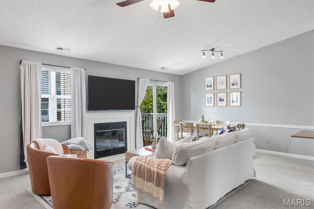Brentwood Forest Condo Ph Eight - Residential