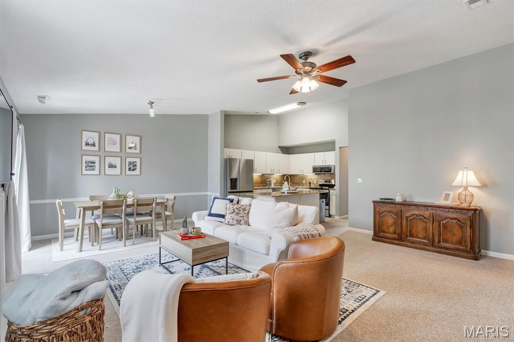 Brentwood Forest Condo Ph Eight - Residential