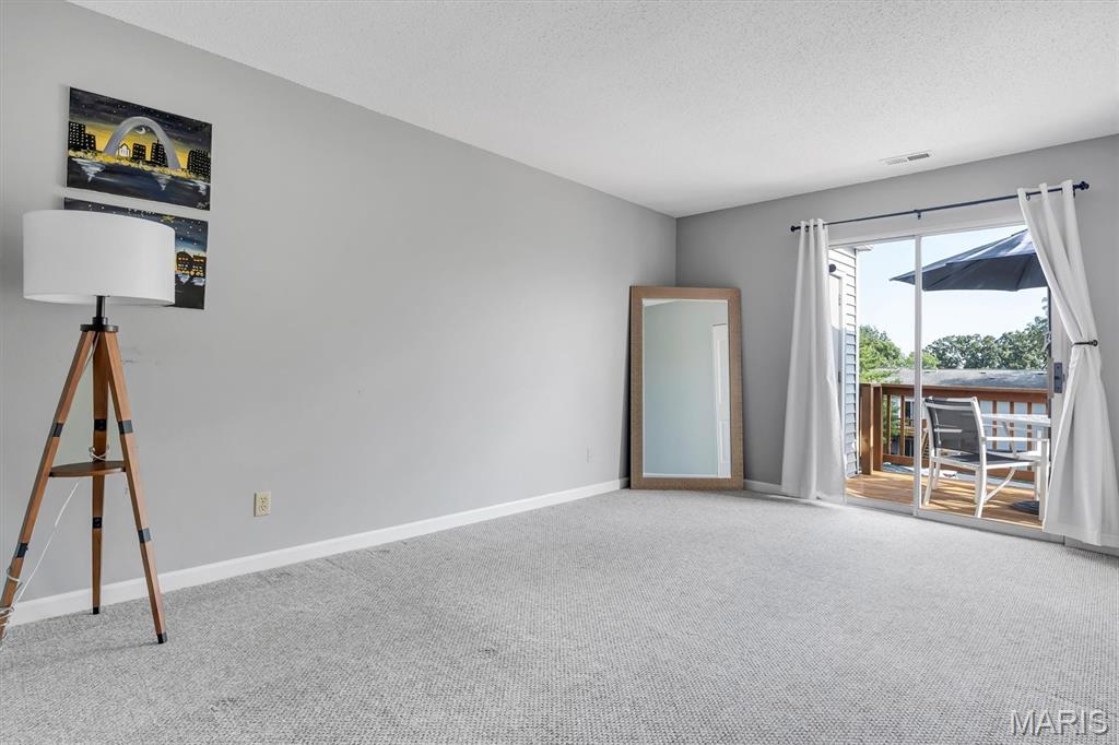 Brentwood Forest Condo Ph Eight - Residential