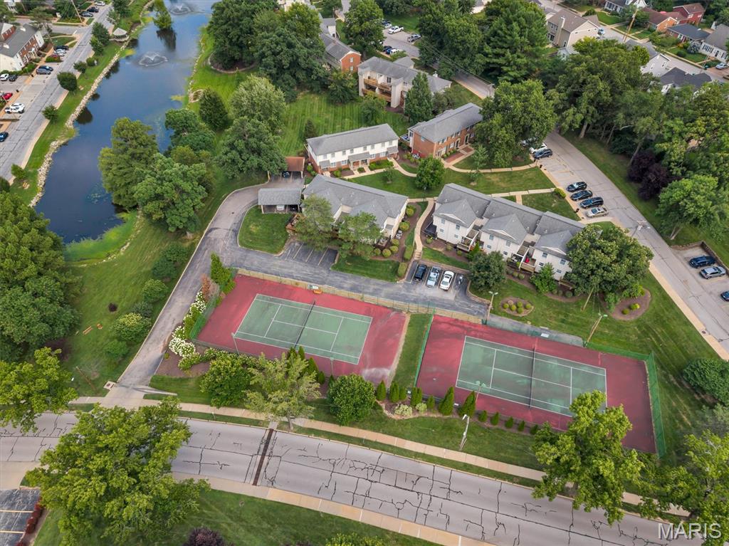 Brentwood Forest Condo Ph Eight - Residential