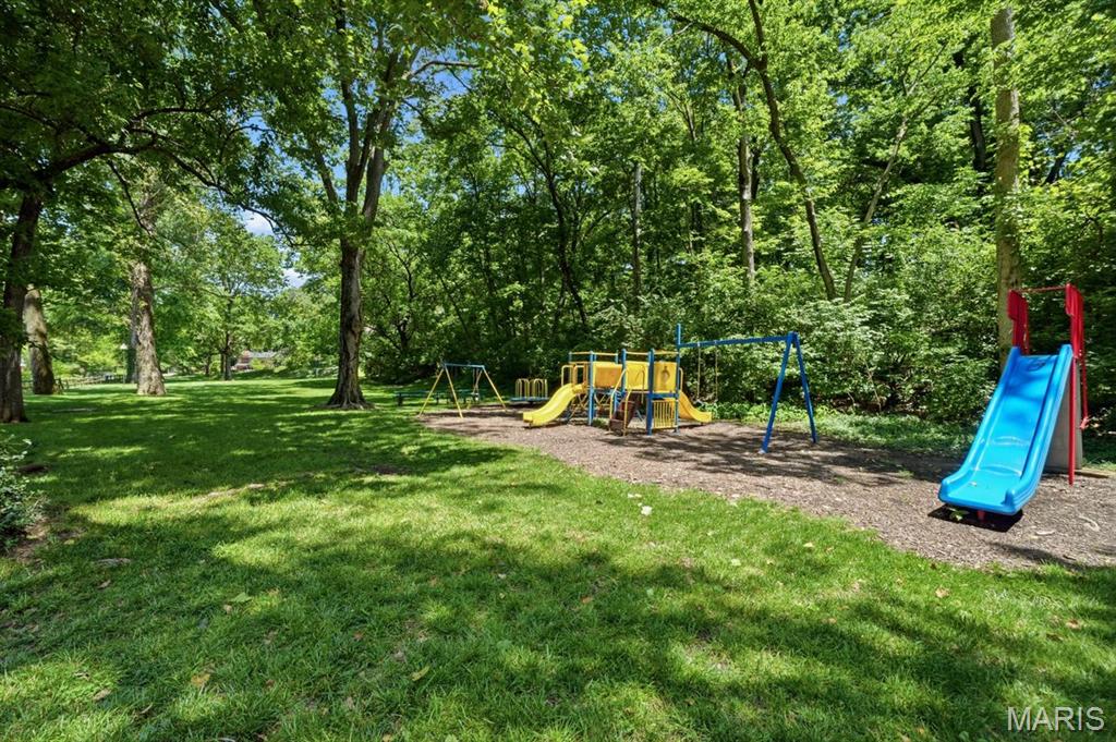 Warson Woods - Residential