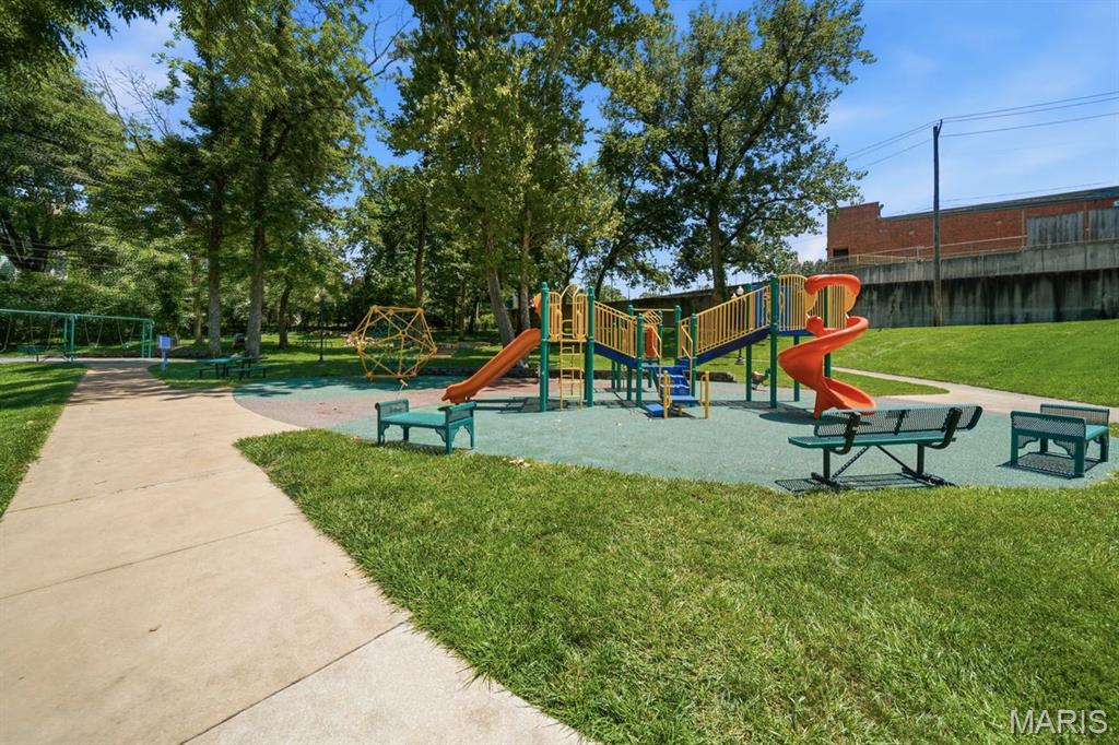 Warson Woods - Residential