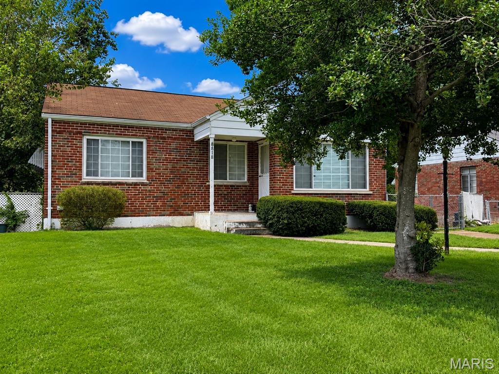 Charming Crestwood Home in Lindbergh Schools

Welcome home to this charming 2-bedroom, all-brick home in a wonderful Crestwood location, within the sought-after Lindbergh School District.

The inviting floor plan features a spacious living room and dining room combination, along with a large eat-in kitchen that provides plenty of room for everyday meals and entertaining. Beautiful hardwood floors flow throughout the home, adding warmth and character.

Additional features include a full basement, newer windows, and a newer air-conditioning system and furnace. Outside, enjoy the large fenced backyard, perfect for relaxing, gardening, entertaining, or pets.

A wonderful opportunity to own a solid, home in a desirable Crestwood neighborhood!