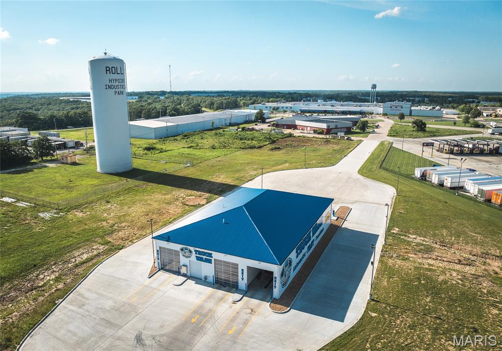 Hy Point Industrial Park South Plat No. 2 - Commercial Sale