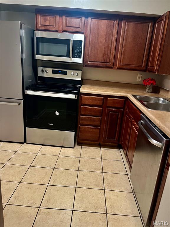 Chesterfield Parkview Condo - Residential Lease