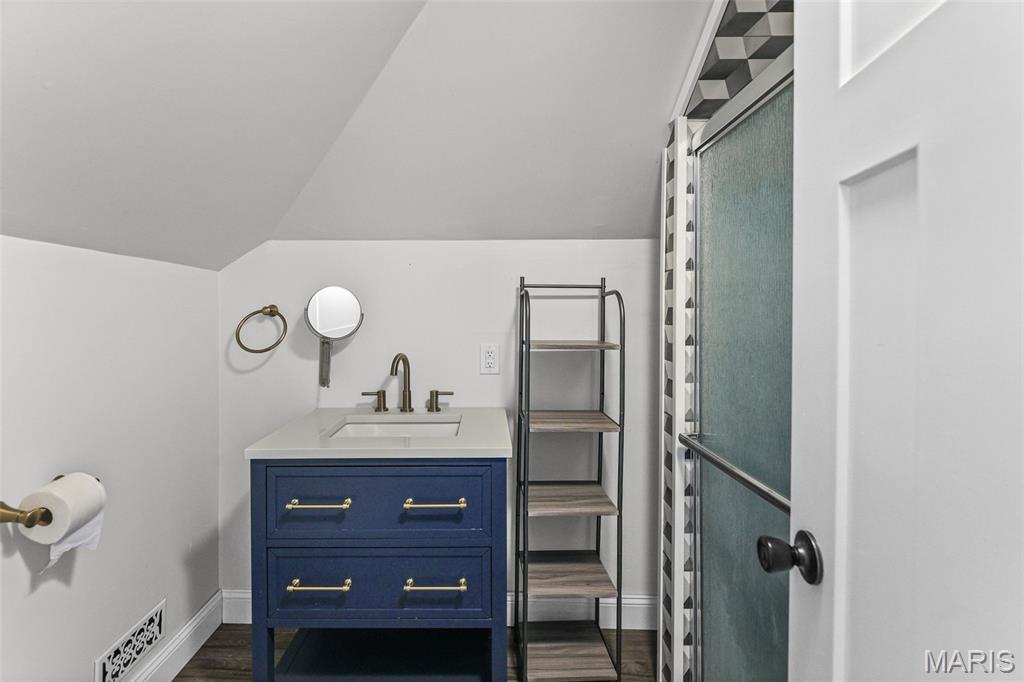 Linden Place - Residential