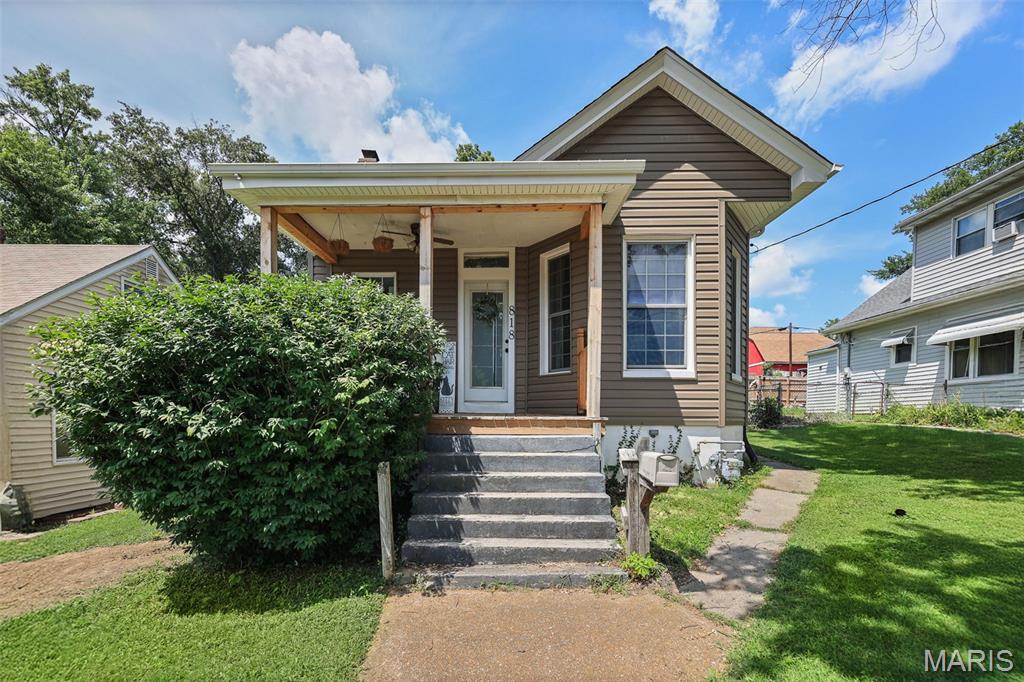 Home in Historic Middletown located next to Haskel Park! Updates include new roof, new siding, new gutters. Modern fixtures all throughout the home! The basement is 3/4 finished with large family room with plenty of space for extra storage. The master bedroom comes with a large walk in closet. Enjoy morning coffee on the covered front porch. Walk to the park to have a nice evening of live music in the summer time! There is off street parking located in the back of the home. This home is being sold AS-IS. Seller will not make any repairs nor provide city occupancy.