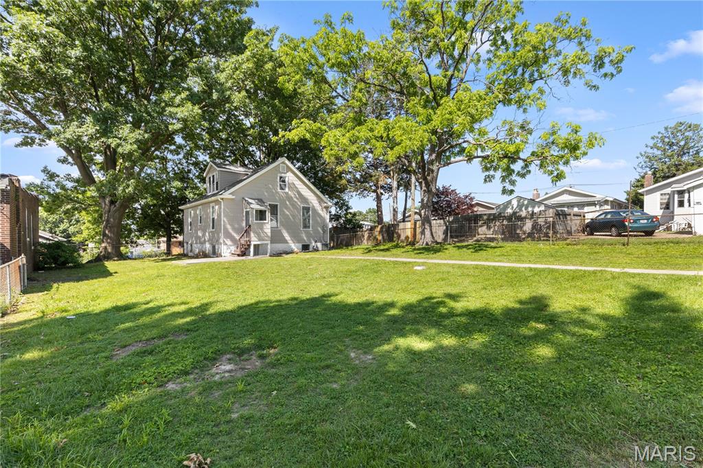 Carondelet - Residential