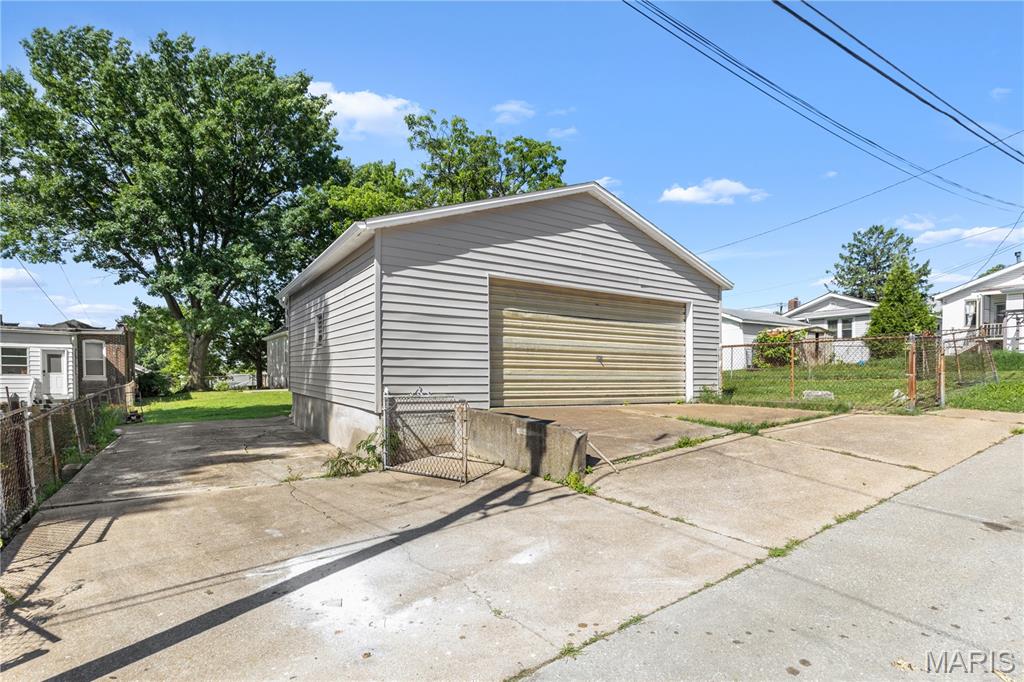 Carondelet - Residential