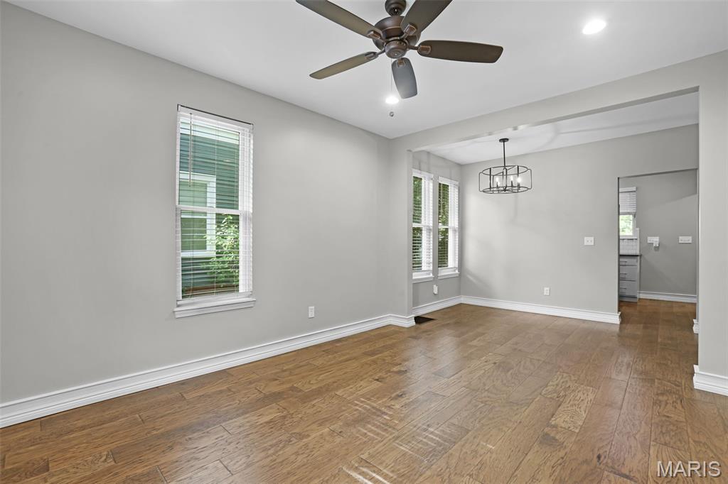 Le Claire Add - Residential