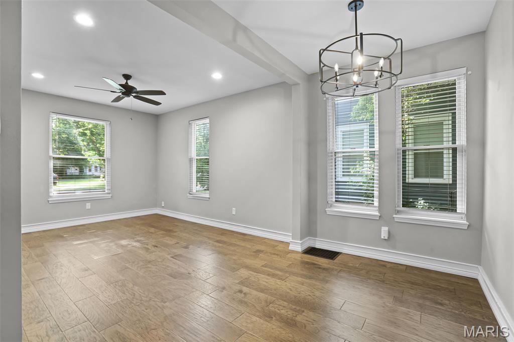 Le Claire Add - Residential