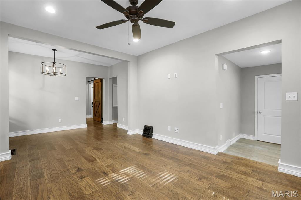 Le Claire Add - Residential