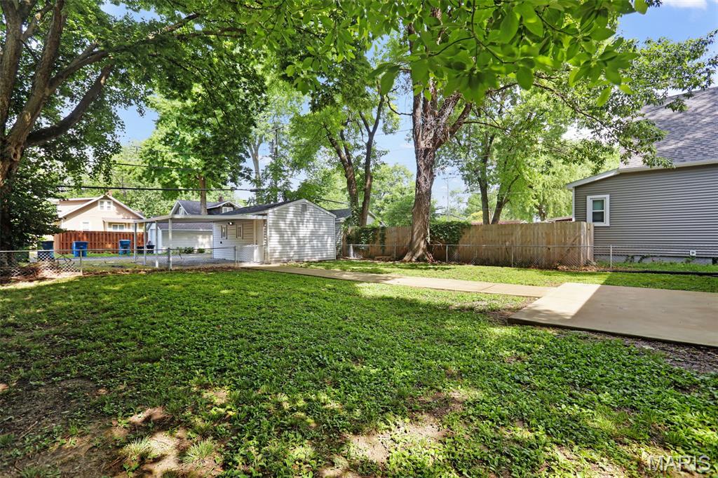 Le Claire Add - Residential
