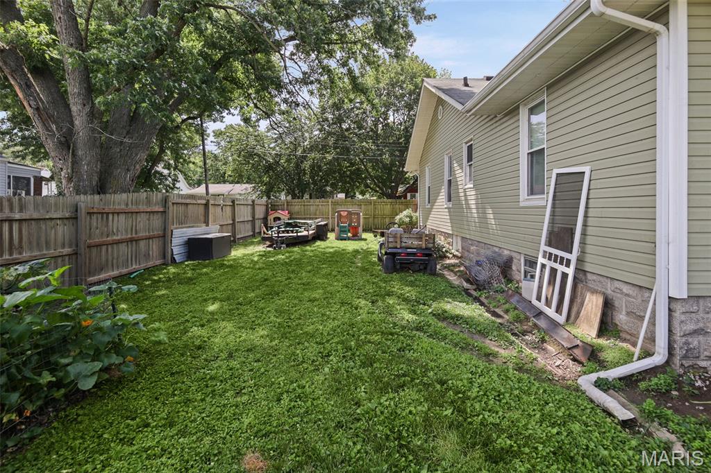 Town/Caseyville - Residential