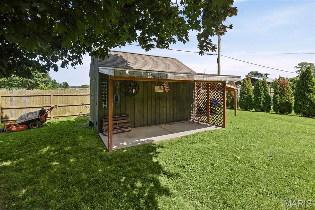 Town/Caseyville - Residential