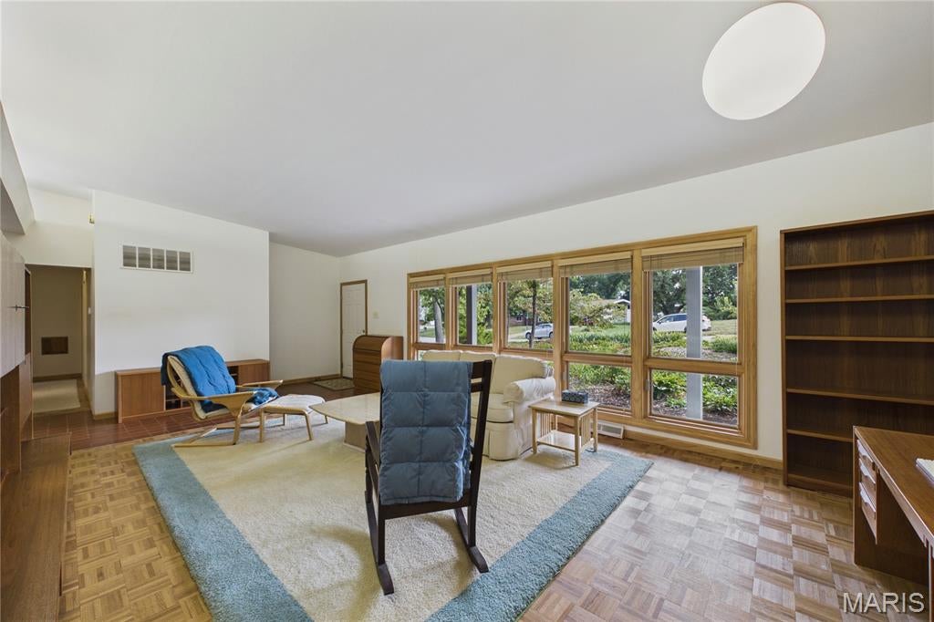Indian Meadows 1 - Residential