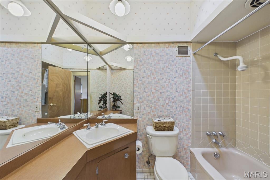 Indian Meadows 1 - Residential