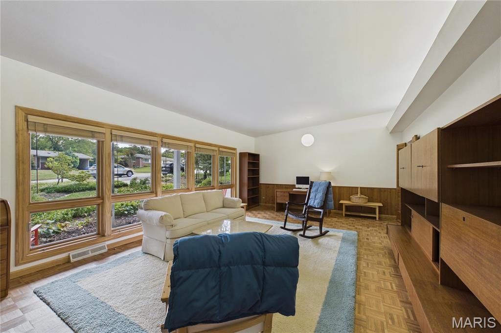 Indian Meadows 1 - Residential