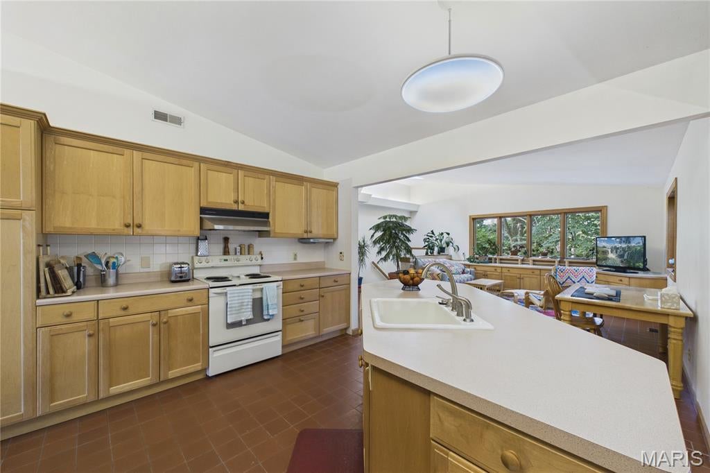 Indian Meadows 1 - Residential