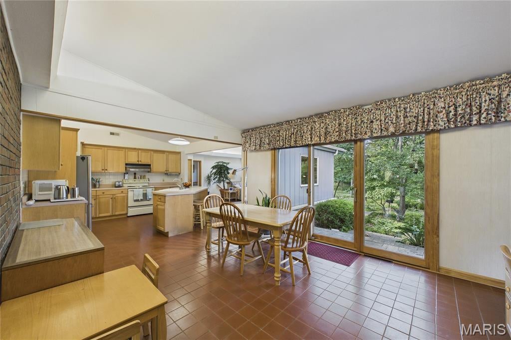 Indian Meadows 1 - Residential