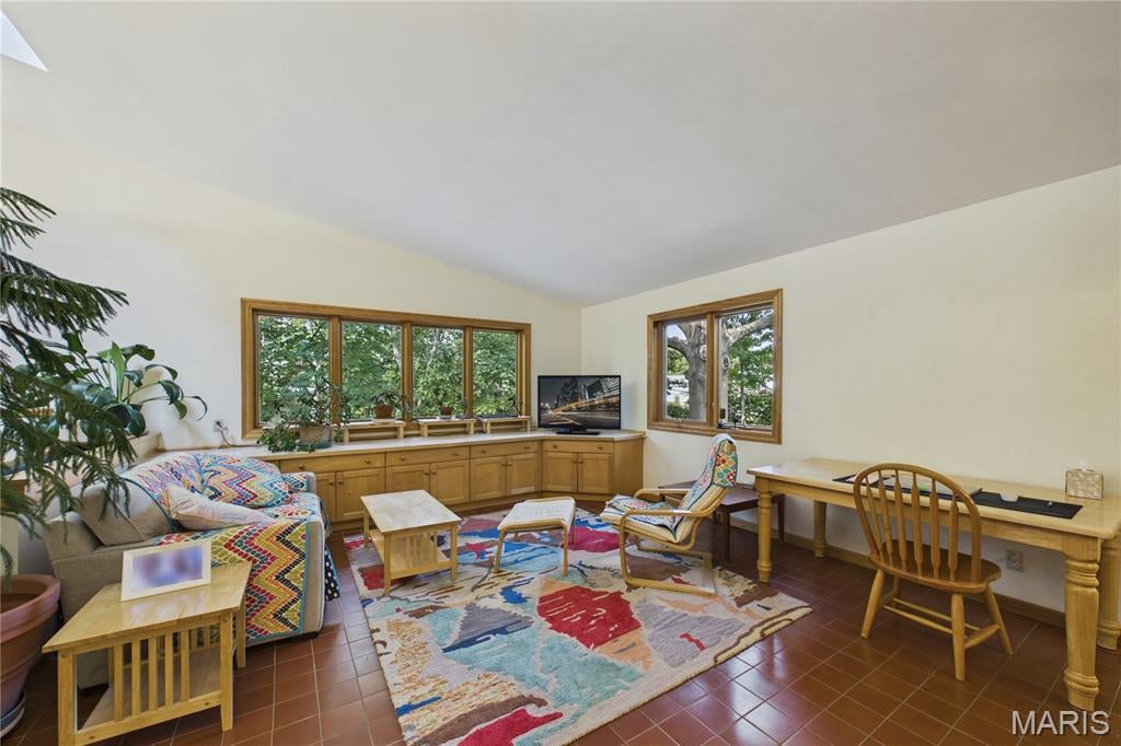 Indian Meadows 1 - Residential