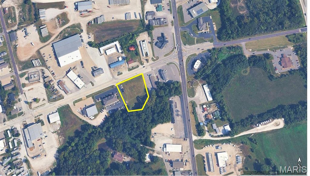 High Traffic Area
In the Heart of Town
Utilities to Site