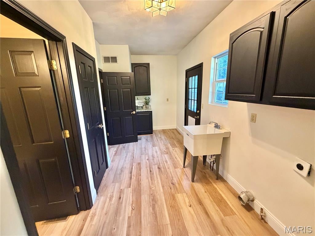 Fox Mill Estates - Residential