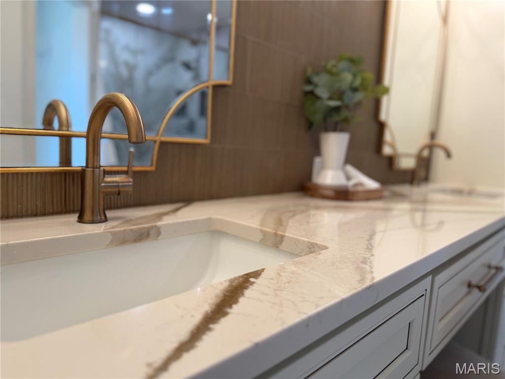 Fox Mill Estates - Residential