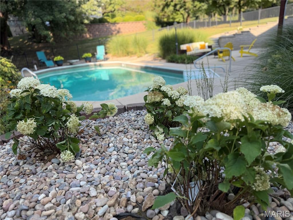 Fox Mill Estates - Residential