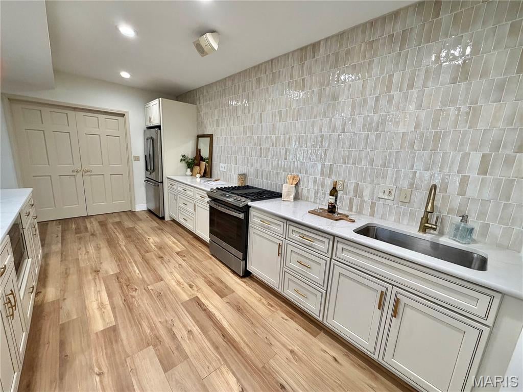 Fox Mill Estates - Residential