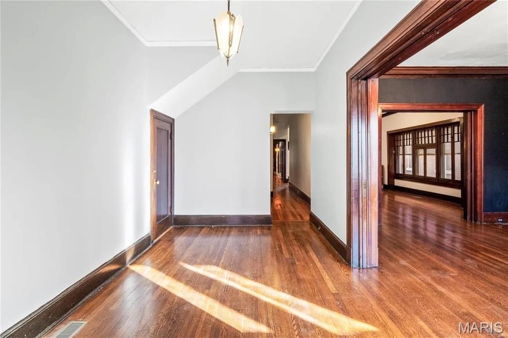 Switzer Add - Residential Income
