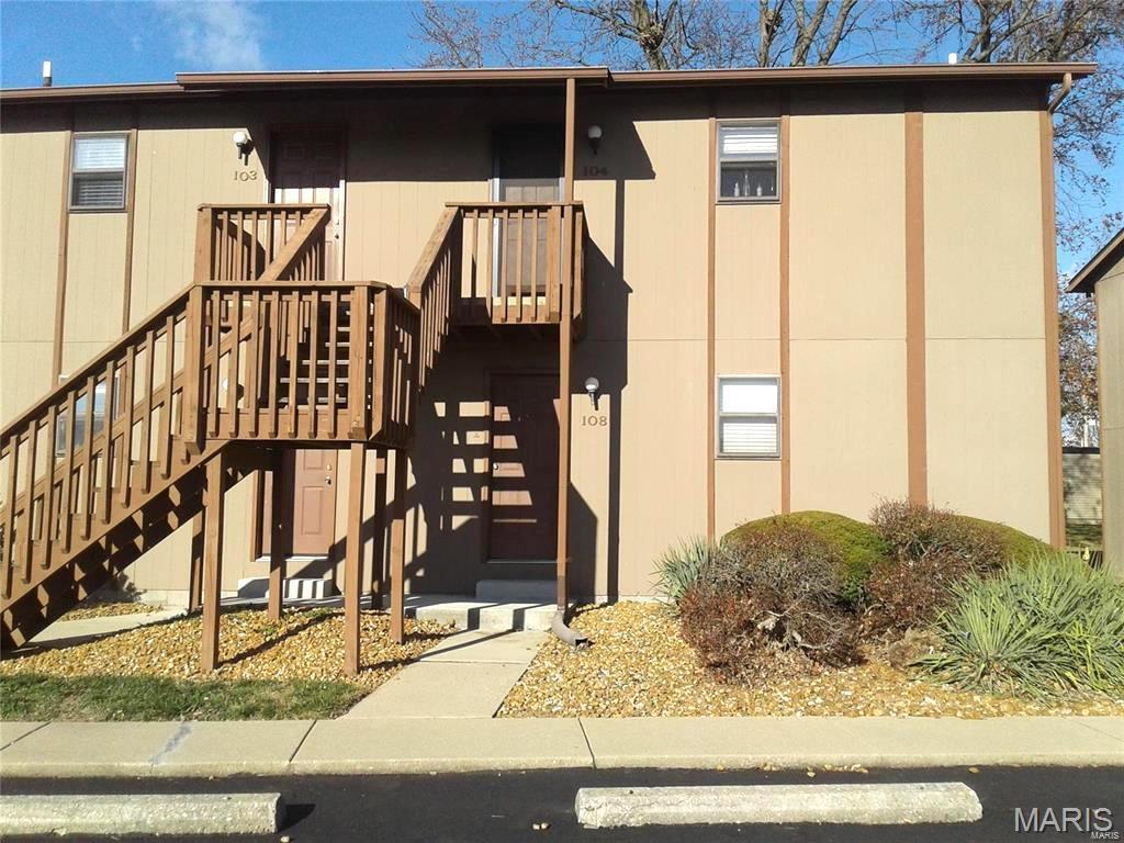 CHATEAU WOODS - Residential Lease