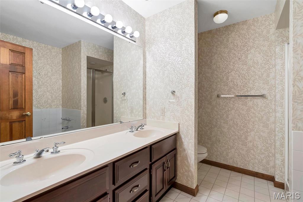Eagle Glen Estates - Residential