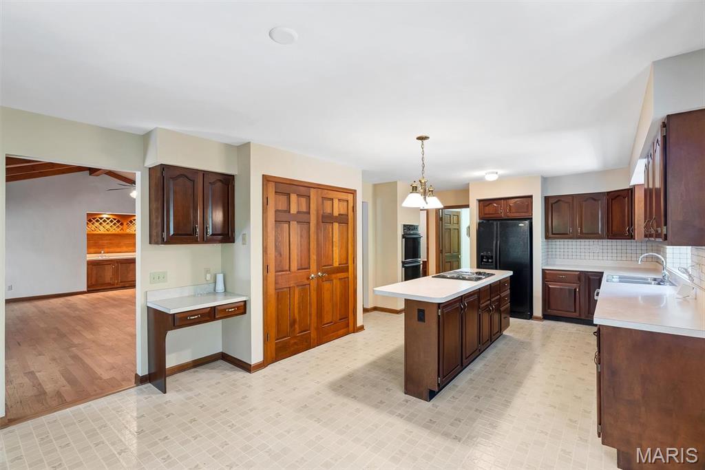 Eagle Glen Estates - Residential