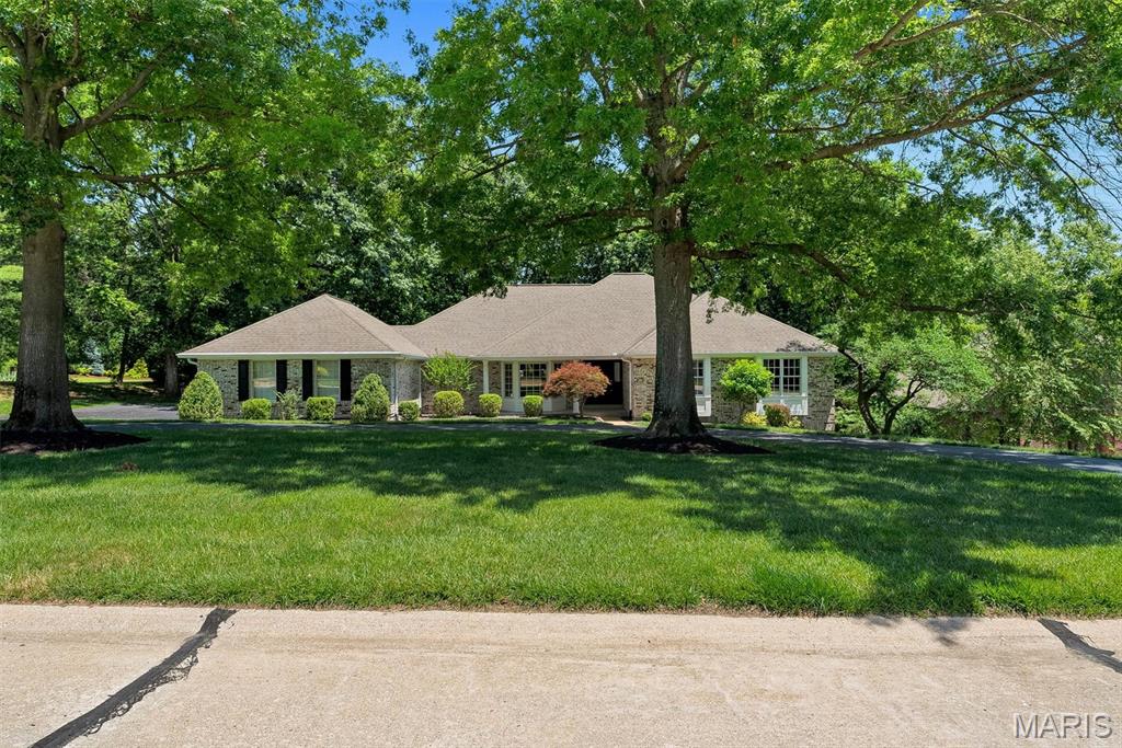 Eagle Glen Estates - Residential