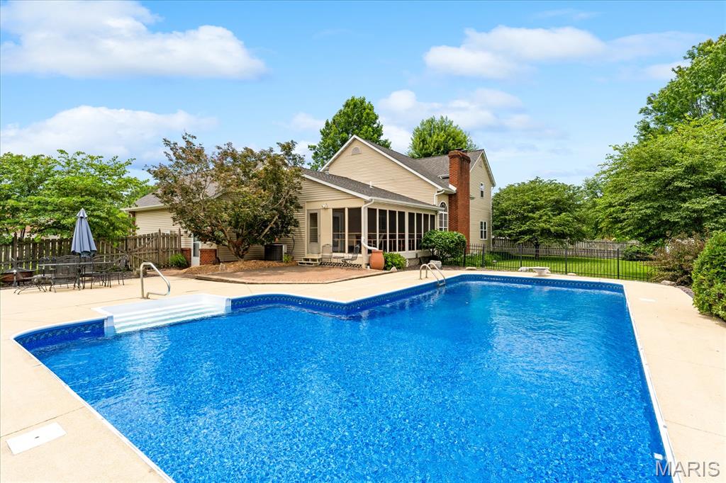 Cedar Meadows 9th Add - Residential