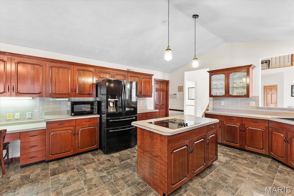 Cedar Meadows 9th Add - Residential