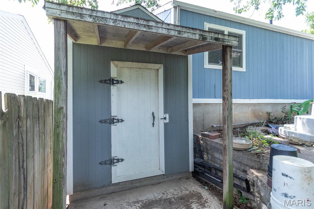 Lynnbrook #3 - Residential