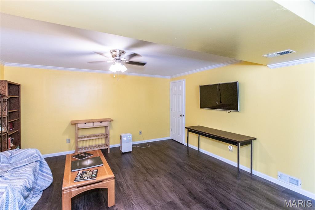 Lynnbrook #3 - Residential