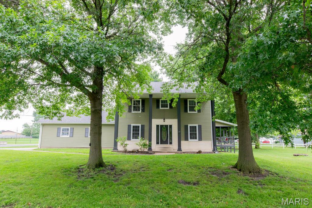 Checkout this amazingly remodeled 4bed 2bath home located on corner lot on quiet street.  Home features open floorplan, large updated kitchen including new solid surface countertops,  updated bathrooms, new flooring, paint and lighting.  No expense spared.  Set your appointment today!!!