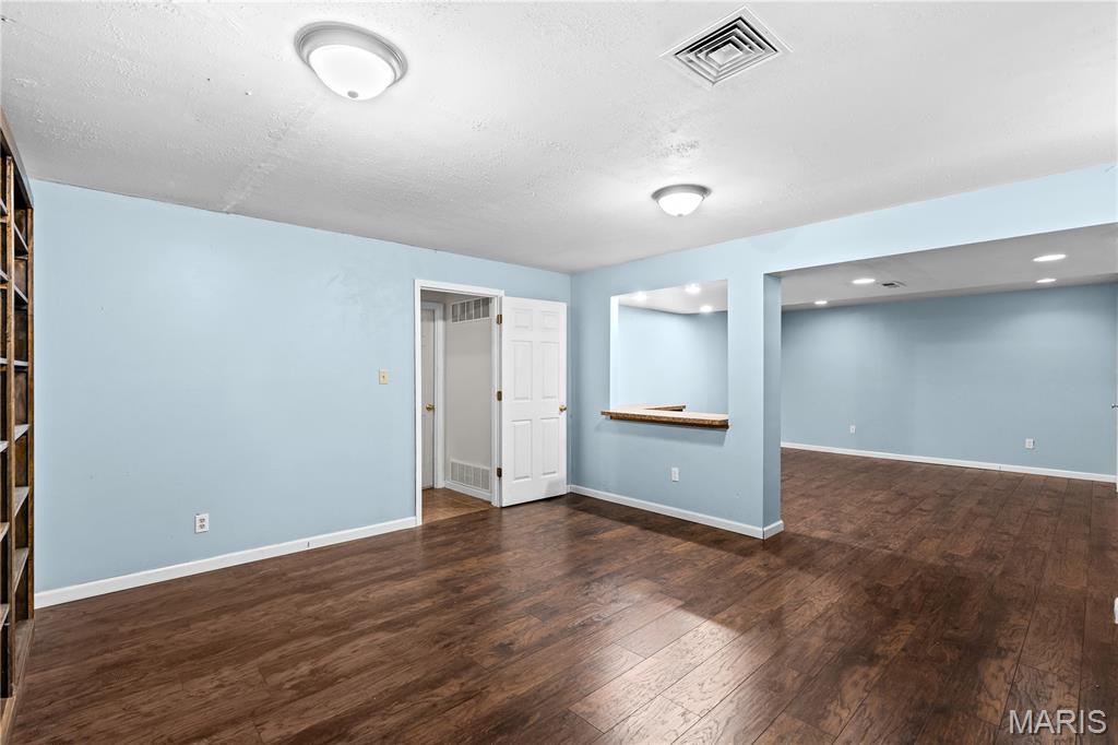 Twin Chimneys Ph4 Village F - Residential