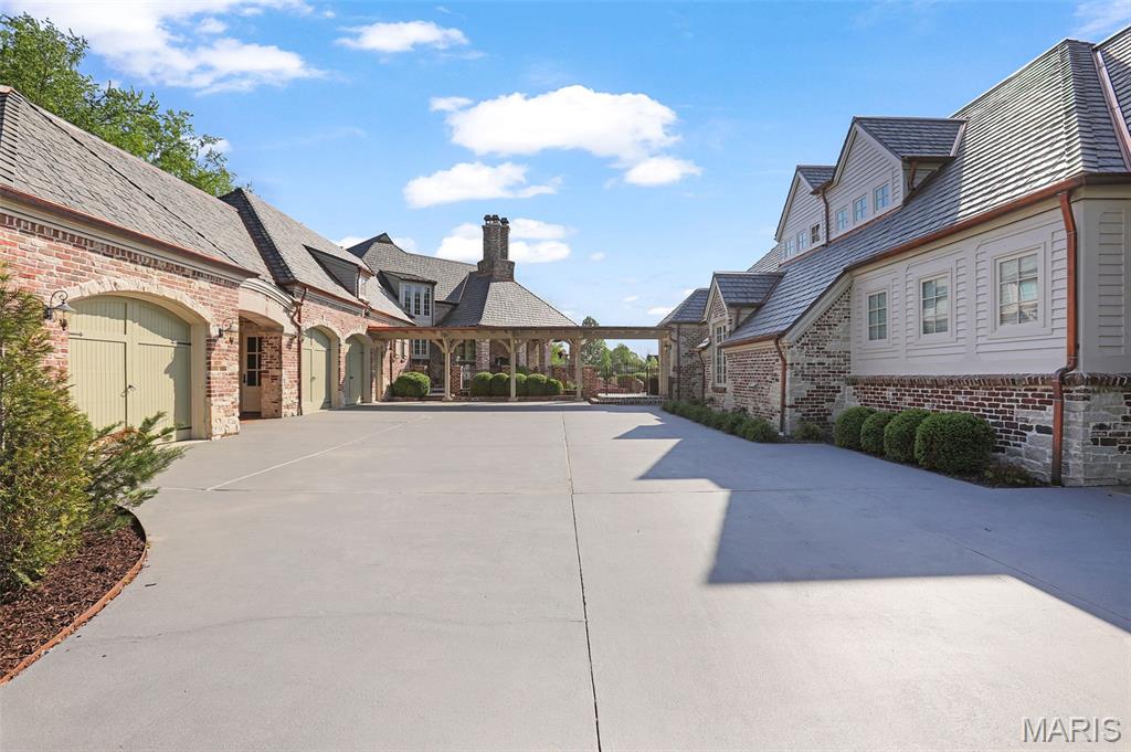 Waterford Place - Residential