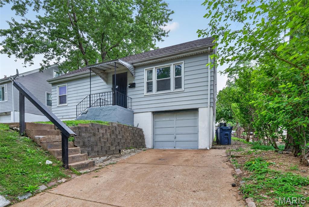 Welcome to this charming 4-bedroom, 2-bathroom residence in the heart of Ferguson. Spanning 1,210 sq. ft., this well-maintained home features stunning brown hardwood floors and a fresh, neutral paint palette throughout. The functional kitchen is equipped with sleek black appliances, while the separate laundry area offers convenient washer and dryer connections.

Exterior highlights include low-maintenance aluminum/vinyl siding, a newer roof, and a fully fenced backyard perfect for privacy and outdoor gatherings. The property also includes a one-car garage and a paved asphalt driveway. Provide peace of mind in this classic 1954 build. Situated on a level 0.14-acre lot near public transit and local amenities. Schedule your showing today!