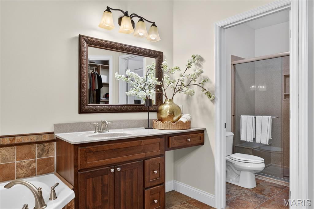 Vlgs At Hampton Grove - Residential