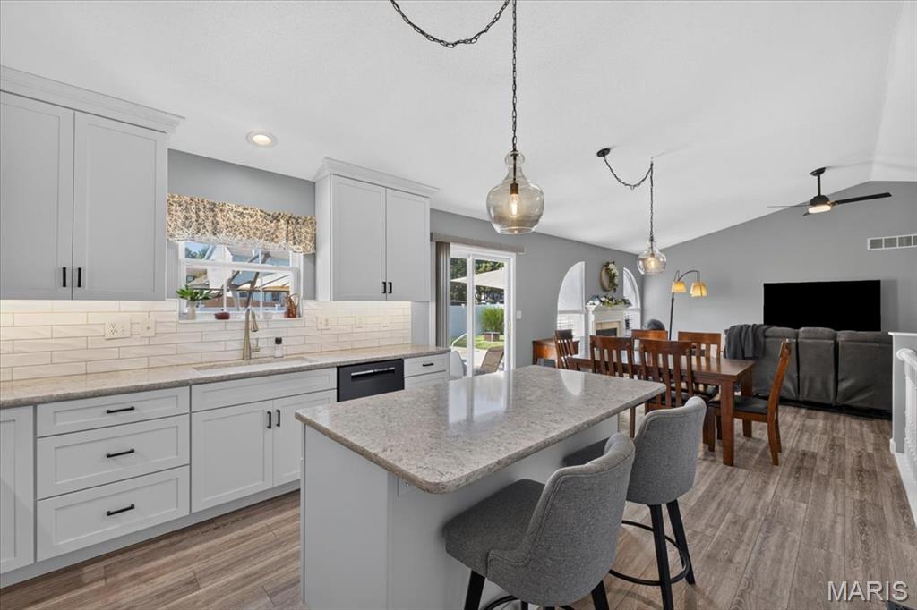 Hunters Crossing - Residential