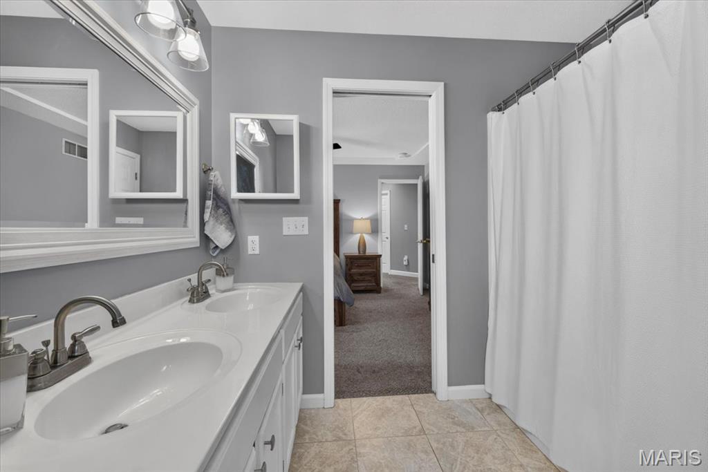 Hunters Crossing - Residential
