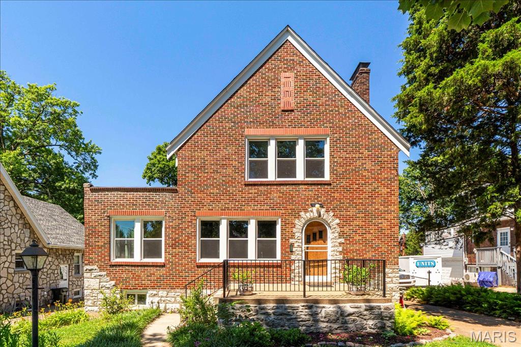 Discover timeless elegance in this charming two-story, all-brick residence nestled in the heart of the historic Bel Nor neighborhood. Boasting rich history and exceptional craftsmanship, this beautifully maintained home perfectly blends original character with thoughtful modern updates.
Step inside through the arched front door and be greeted by the wonderful fireplace, exquisite hardwood trim, and gorgeous hardwood floors that flow throughout the main level. The updated kitchen is a standout, offering modern functionality while respecting the home’s heritage. Fresh new carpet upstairs is warm and inviting. With 3 bedrooms and 1.5 bathrooms, this is ideal for comfortable living and entertaining. A full basement provides excellent additional space for storage, a workshop, or future finishing. Outside, enjoy the amazing landscaping that frames the property beautifully, along with a fenced backyard perfect for relaxation, gardening, or gatherings. A separate garage completes the package with convenient parking and extra storage.  It’s the little details that make this home truly stunning and location is amazing for access to top universities, major highways, and downtown.
Don’t wait on this one, schedule your appointment right away, because homes with this level of craftsmanship don’t become available very often.