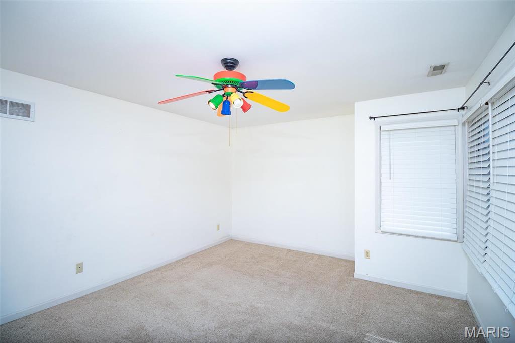 Lakes Estates The - Residential Lease